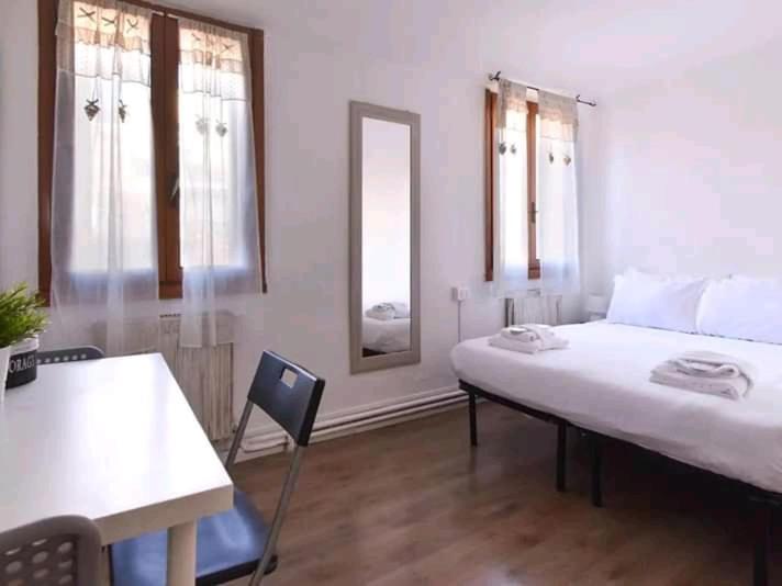 Venice B&B /Room With Private Bathroom Exteriör bild